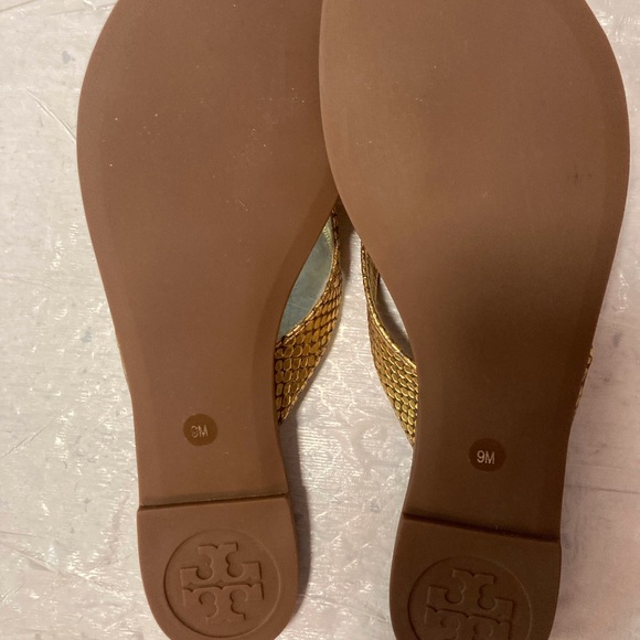 Tory Burch Gold Snake-print Leather Upper Flip Flop Sandals - Picture 7 of 7